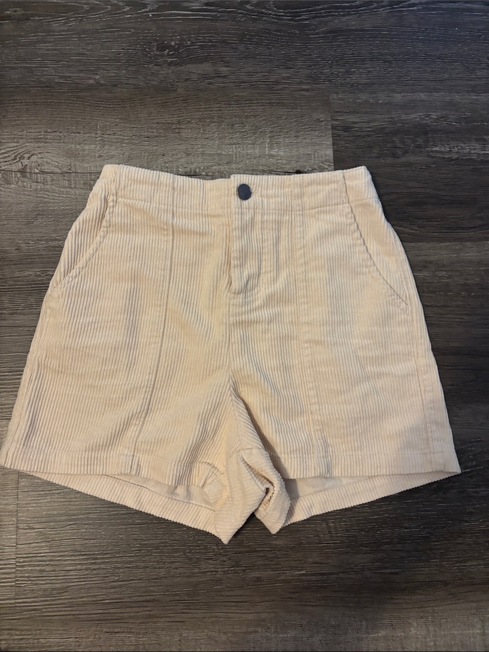 Women's Corduroy High-Rise Shorts - Cream